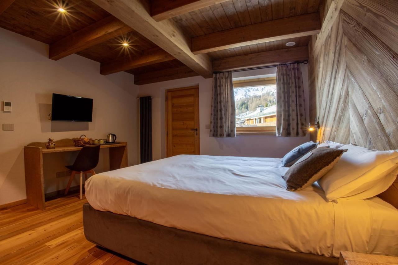 Fleur Des Neiges & Spa - Adults Only Ayas Exterior photo